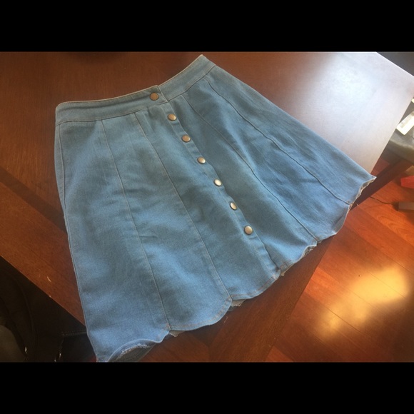petal denim skirt - Picture 2 of 5